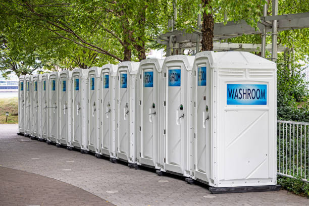 Best Luxury portable toilet rental  in West Kennebunk, ME